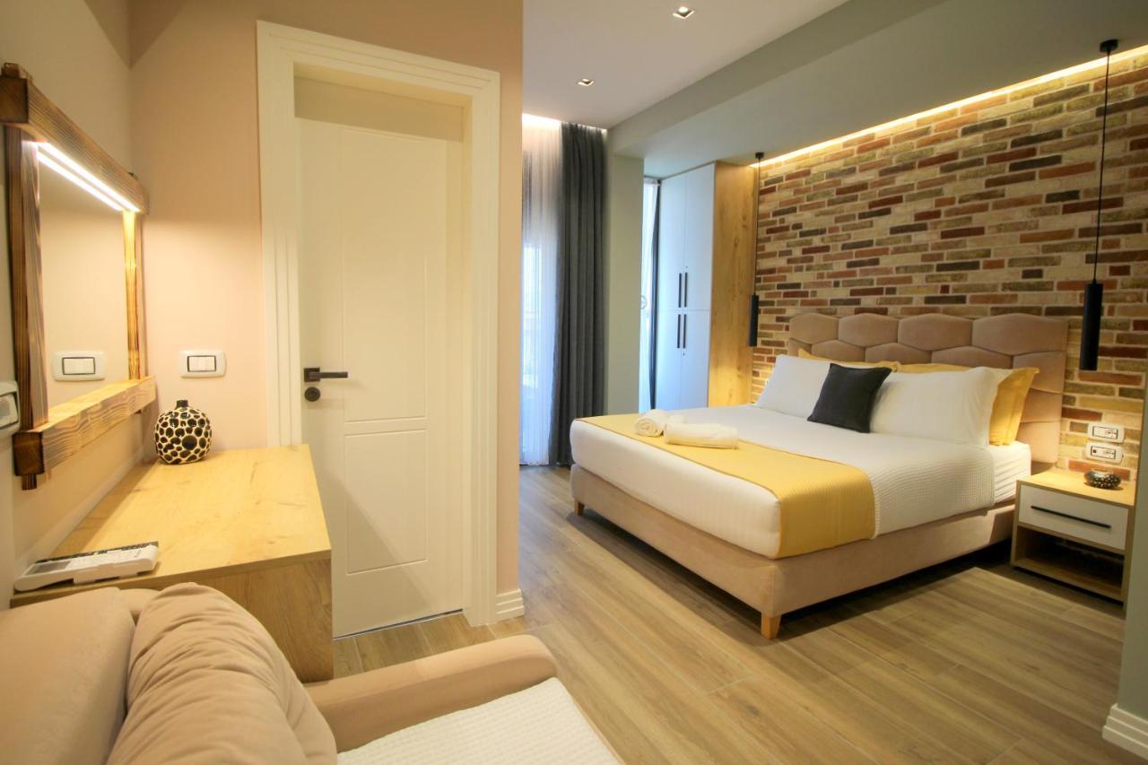 Ngjela Apartments Sarandë Exteriér fotografie